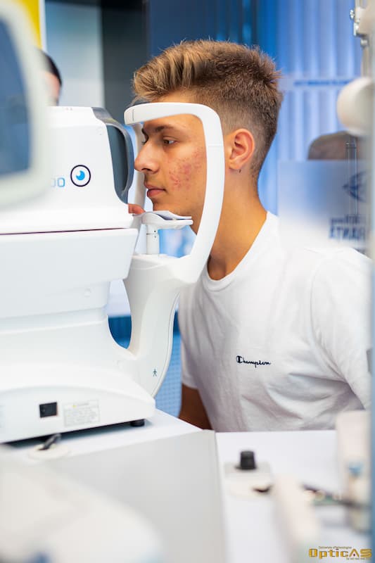 Cabinet oftalmologic Opticas - Siderurgistilor